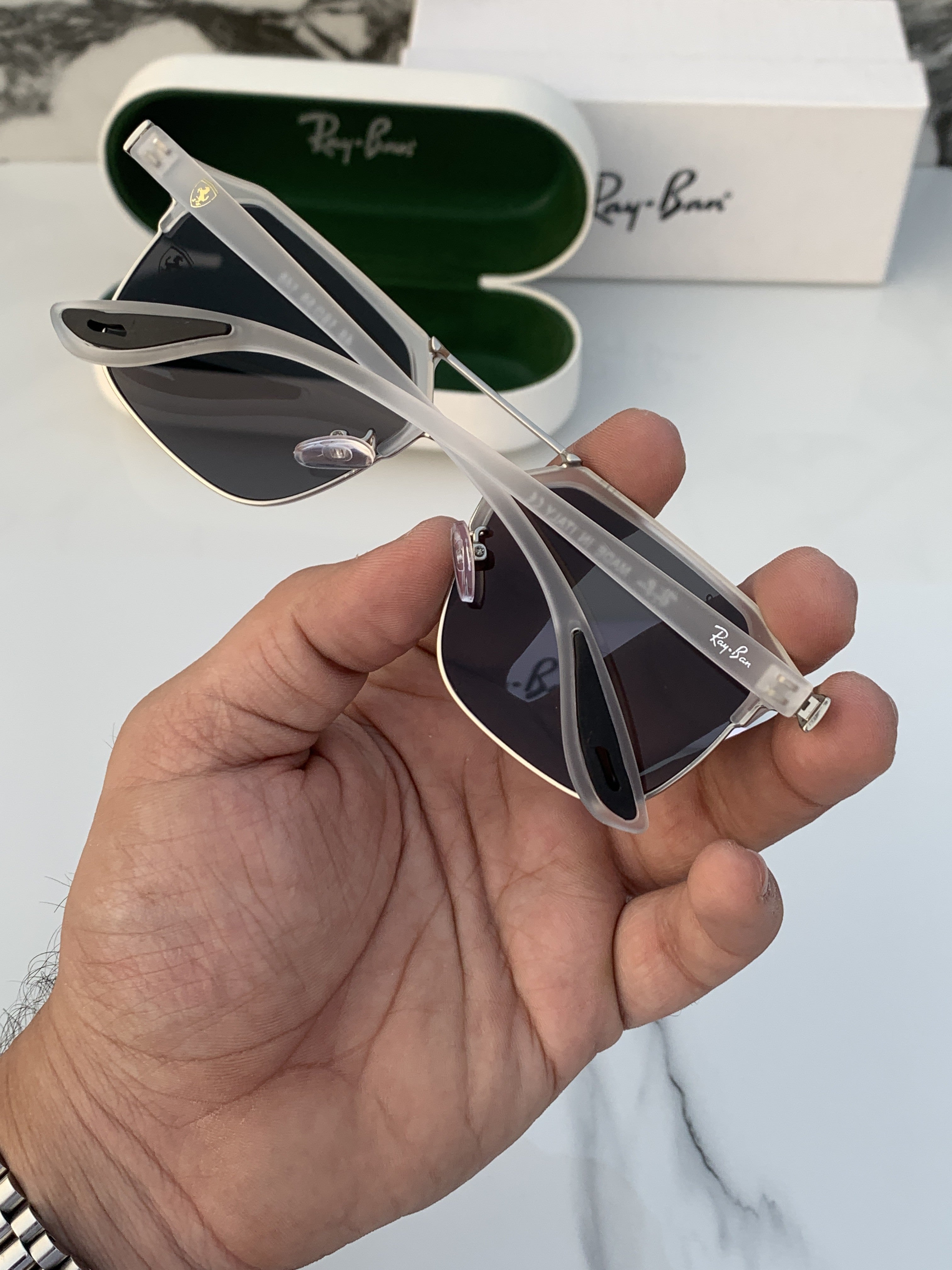 Ray Ban Fancy Sunglass For Daily Causal Evergreen UV Protected For Unisex