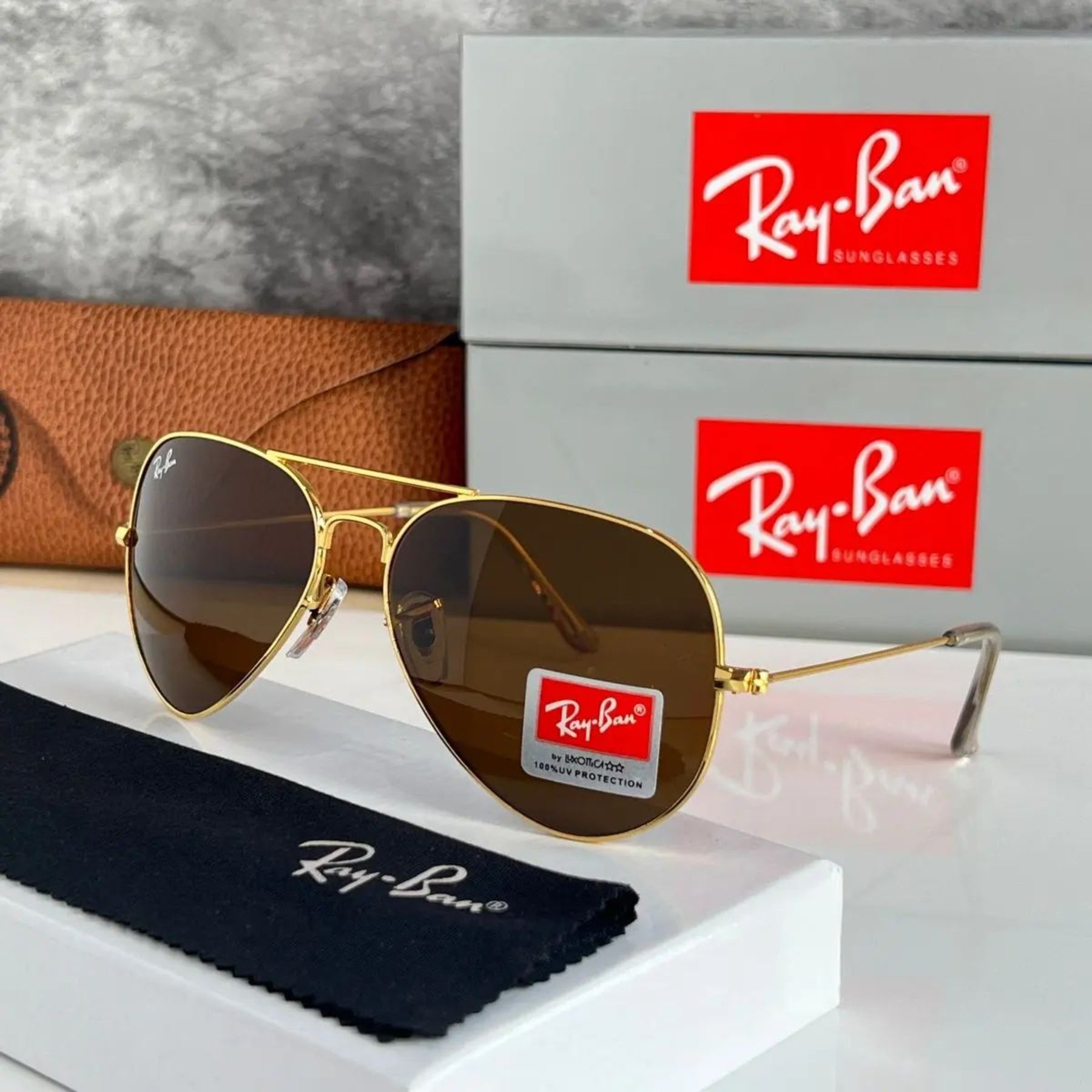 New Stylish Aviator 3026 Brown and Gold Sunglasses for men and women.