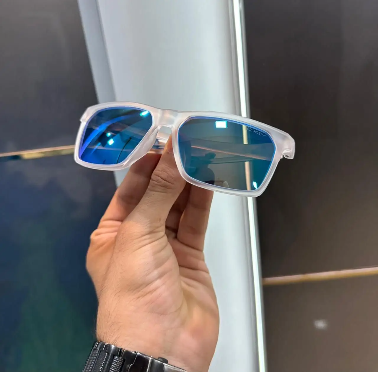 Oakley White Blue Premium Shade 3380